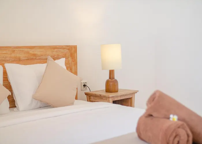Private Pool And Rooftop 3br * Canggu