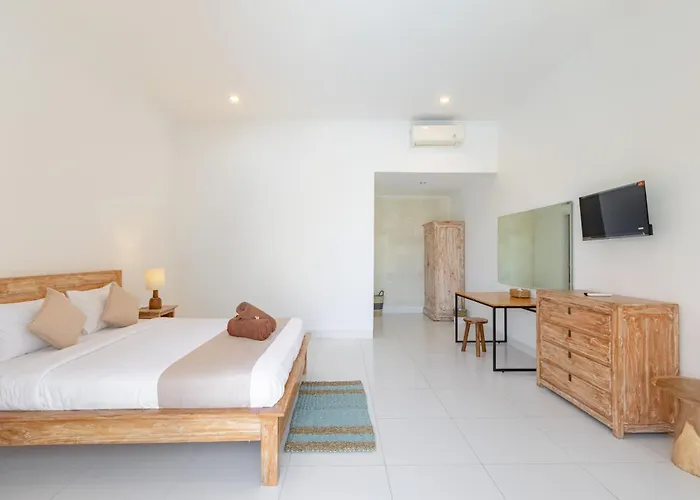 Private Pool And Rooftop 3br Villa *