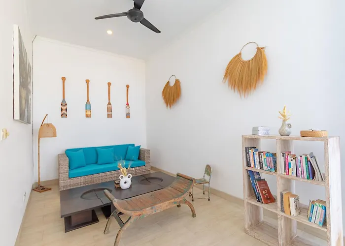 Private Pool And Rooftop 3br Villa *