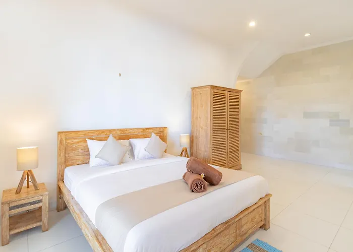 Private Pool And Rooftop 3br Villa